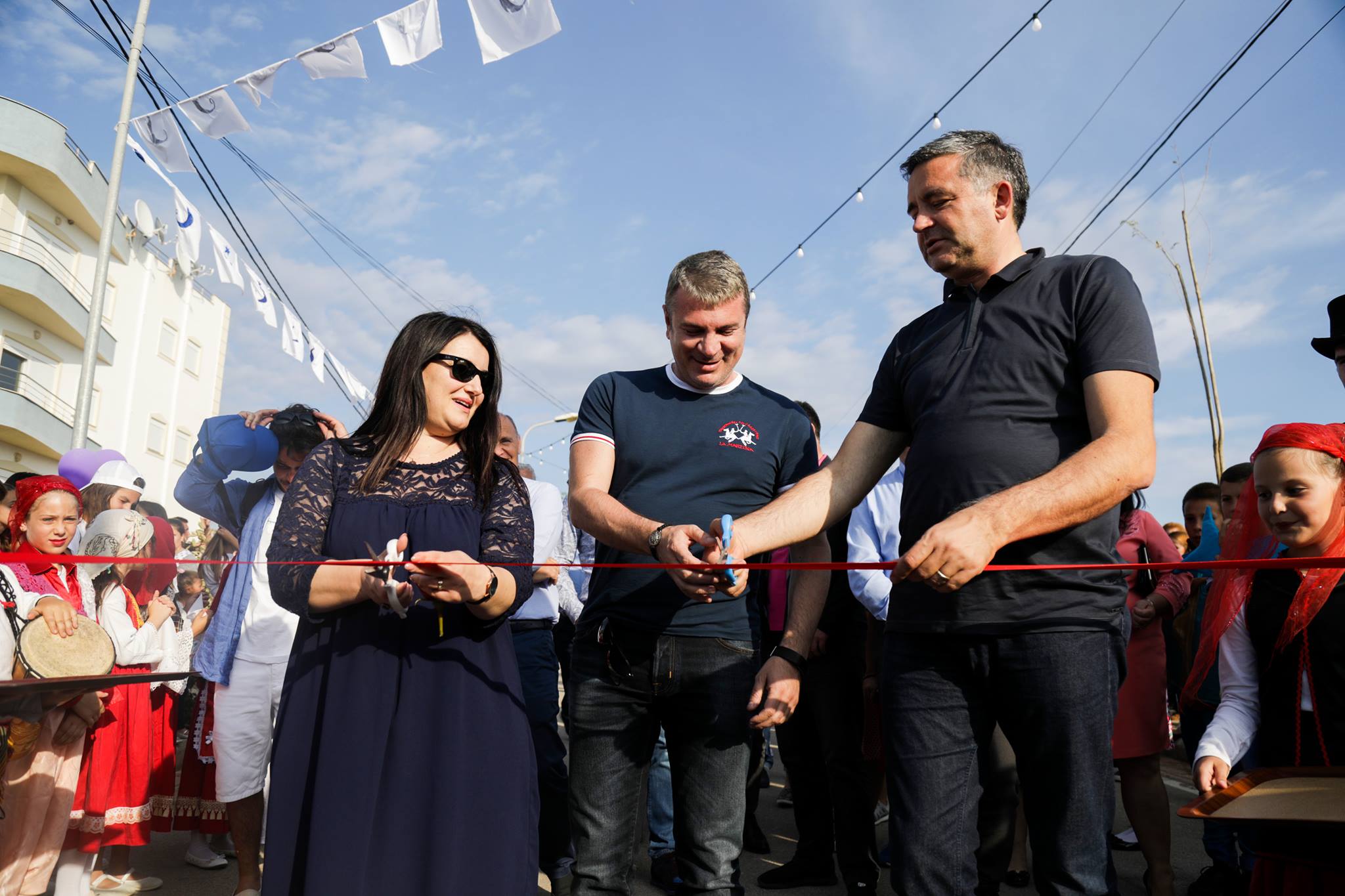 Festa e Midhjes, çel sezonin turistik në Ksamil